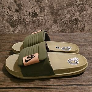 Nike slides